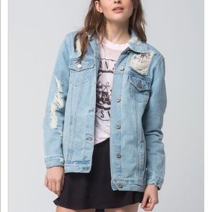 BOOMBOOM JEANS Oversized Destructed Denim Jacket